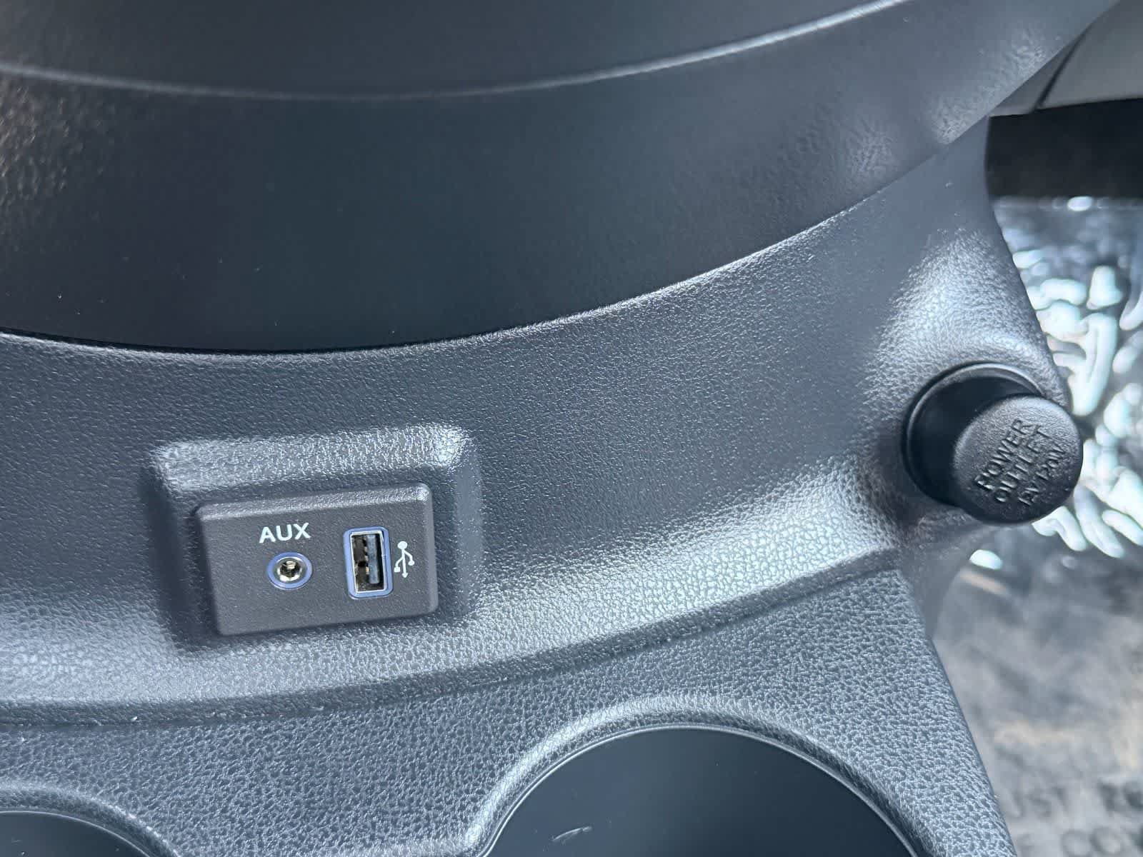 Certified 2019 Nissan Versa Note S FWD image 25