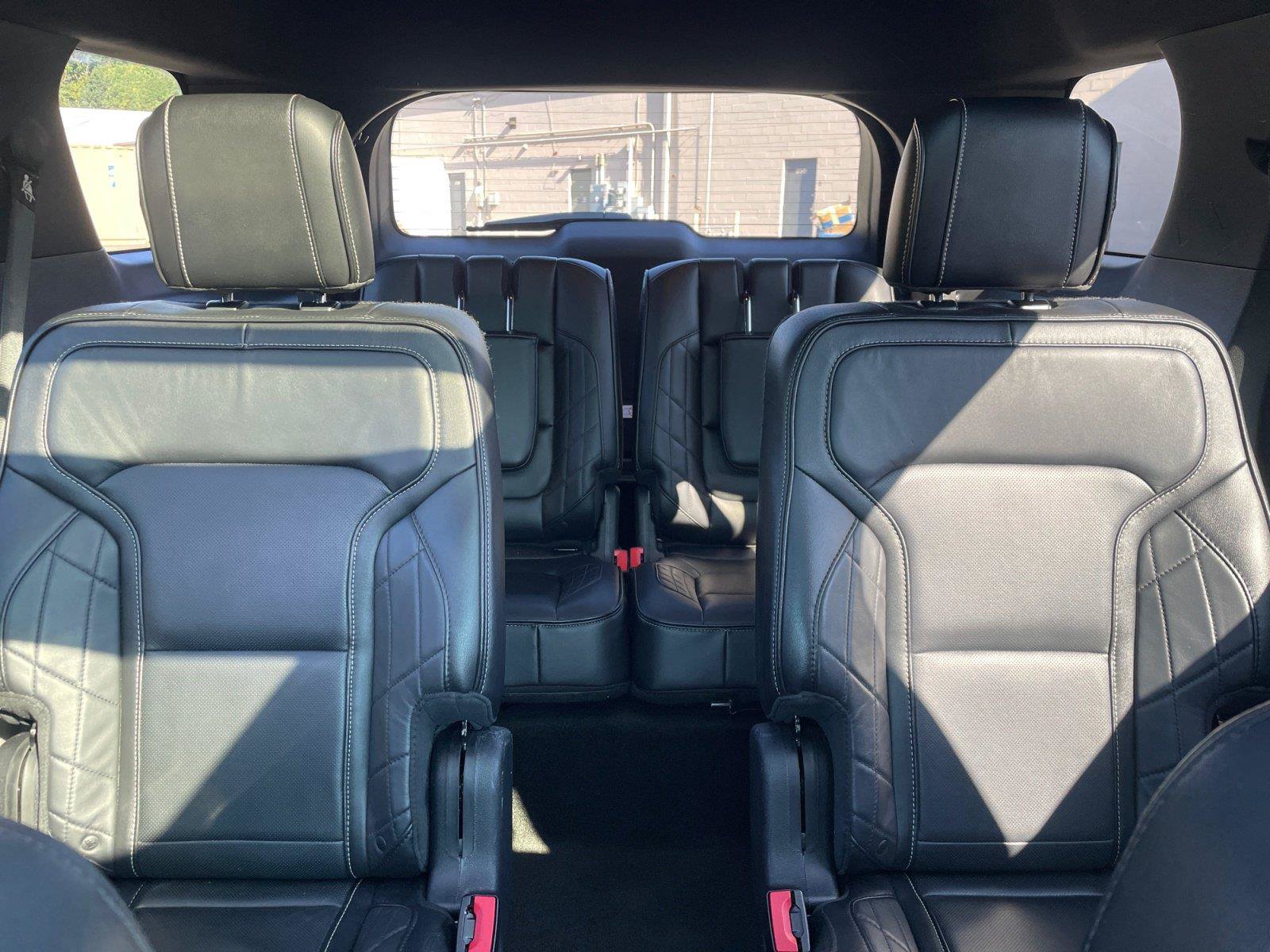 Used 2016 Ford Explorer Platinum AWD/4WD image 19