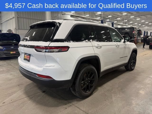 New 2026 Jeep Grand Cherokee Altitude AWD/4WD image 3
