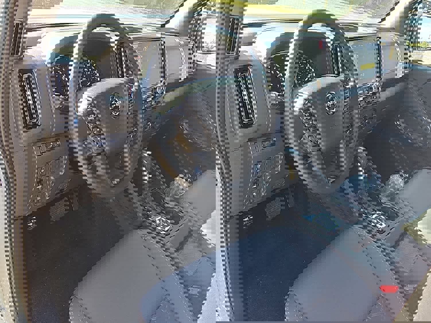 New 2026 Nissan Frontier SV image 11