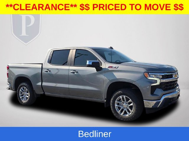 Used 2026 Chevrolet Silverado 1500 LT AWD/4WD image 2