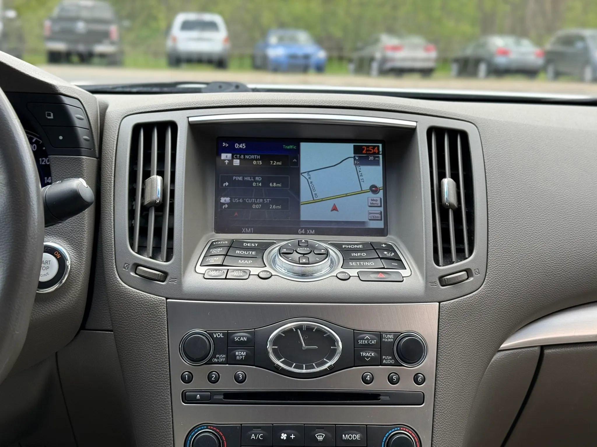 Used 2015 INFINITI Q40 AWD w/ Navigation Package image 16