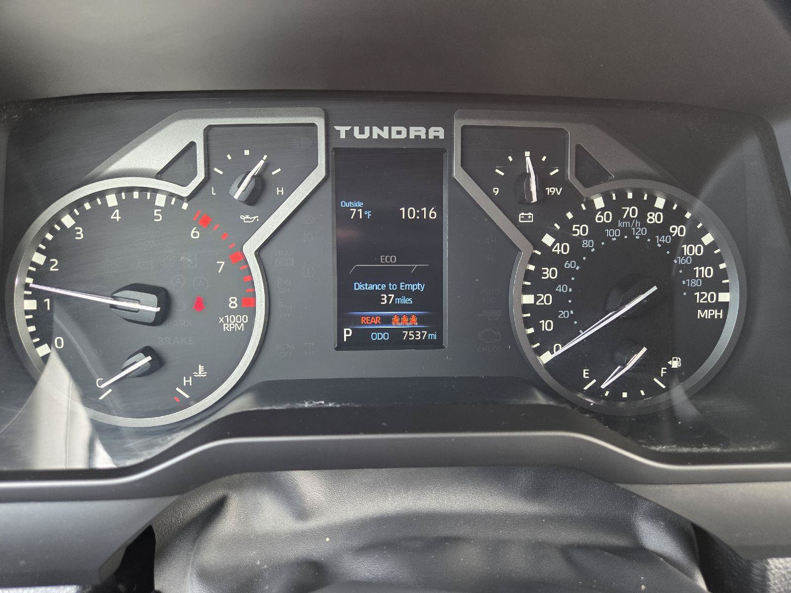 Used 2024 Toyota Tundra SR5 w/ SR5 Convenience Package AWD/4WD image 16