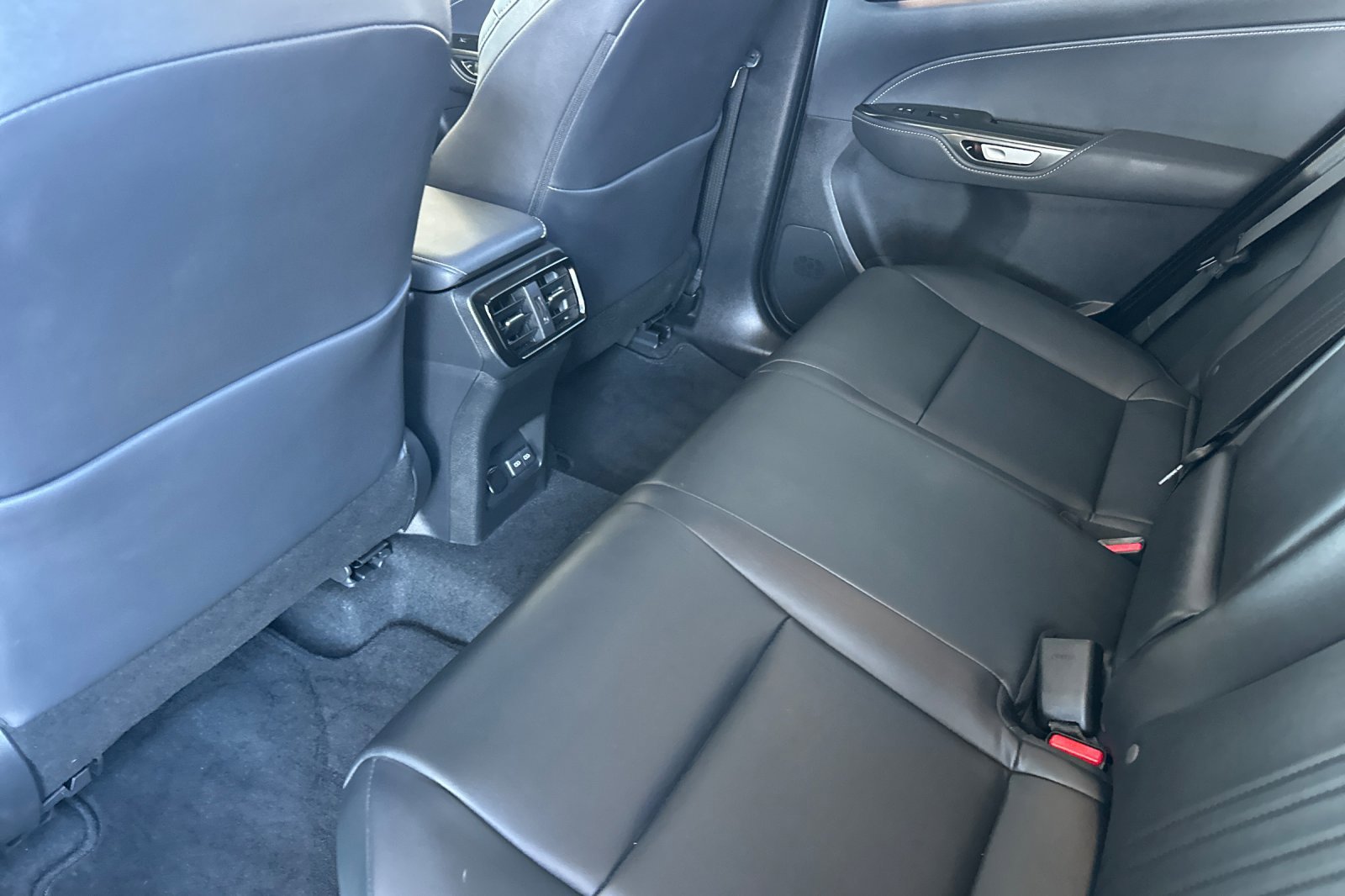 Used 2025 Lexus NX 350h AWD w/ Cold Area Package image 12