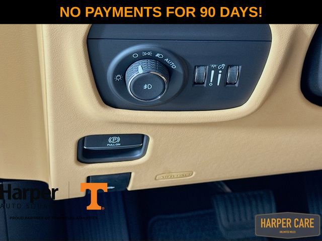 New 2025 Jeep Grand Cherokee Summit image 13