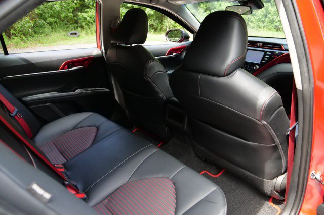 Used 2020 Toyota Camry TRD FWD image 30