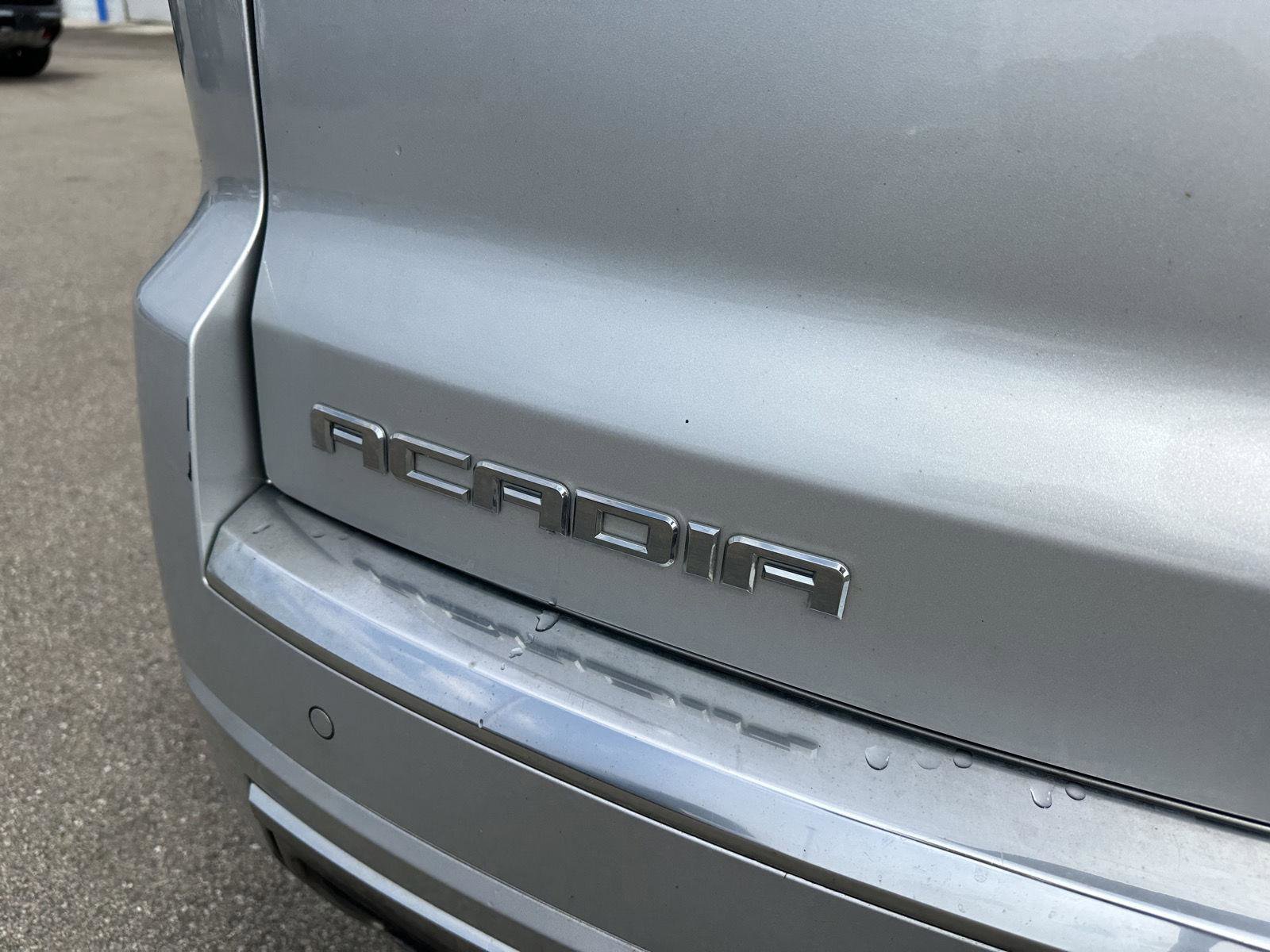 Used 2016 GMC Acadia Denali AWD/4WD image 5
