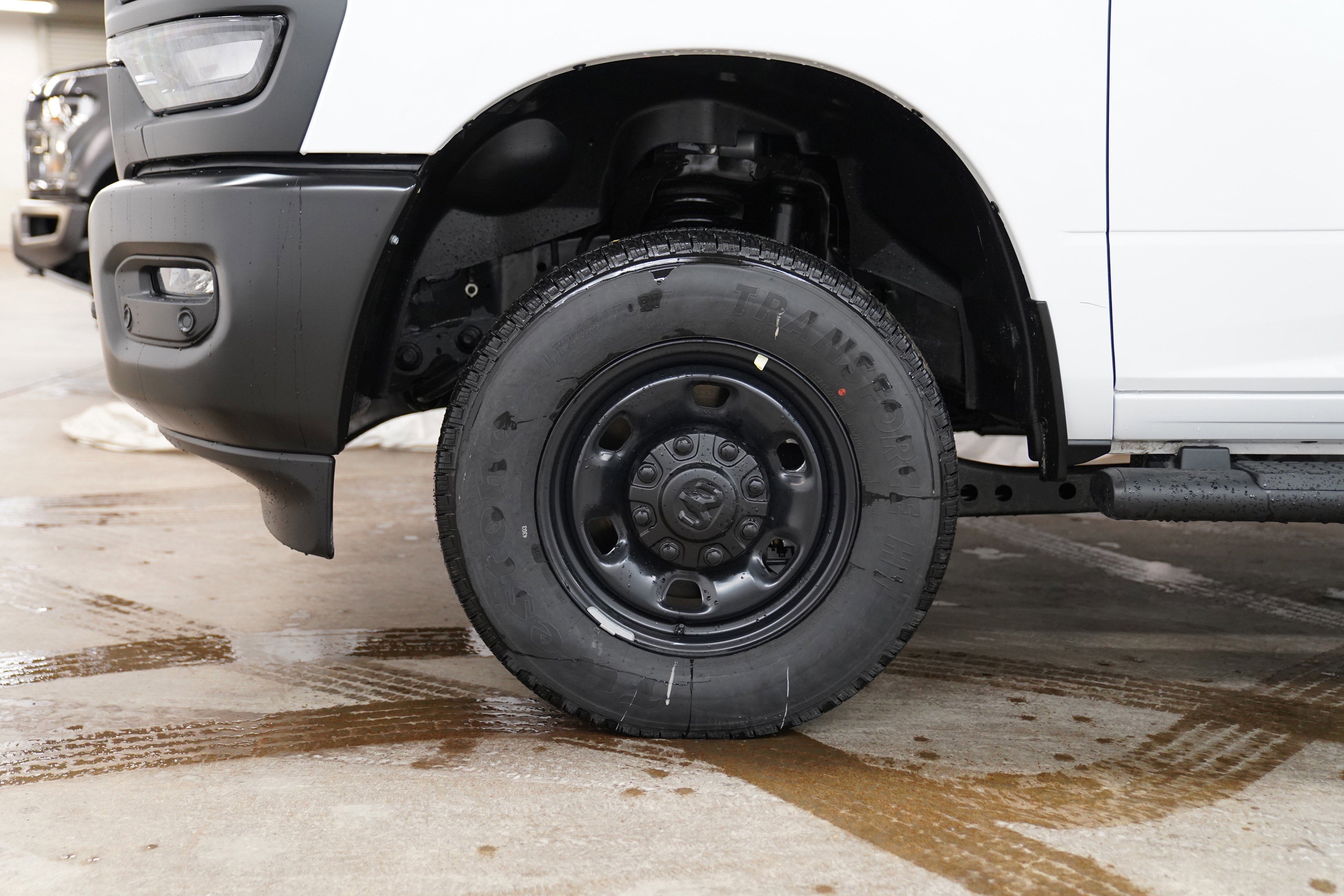 New 2026 RAM 2500 Tradesman AWD/4WD image 15