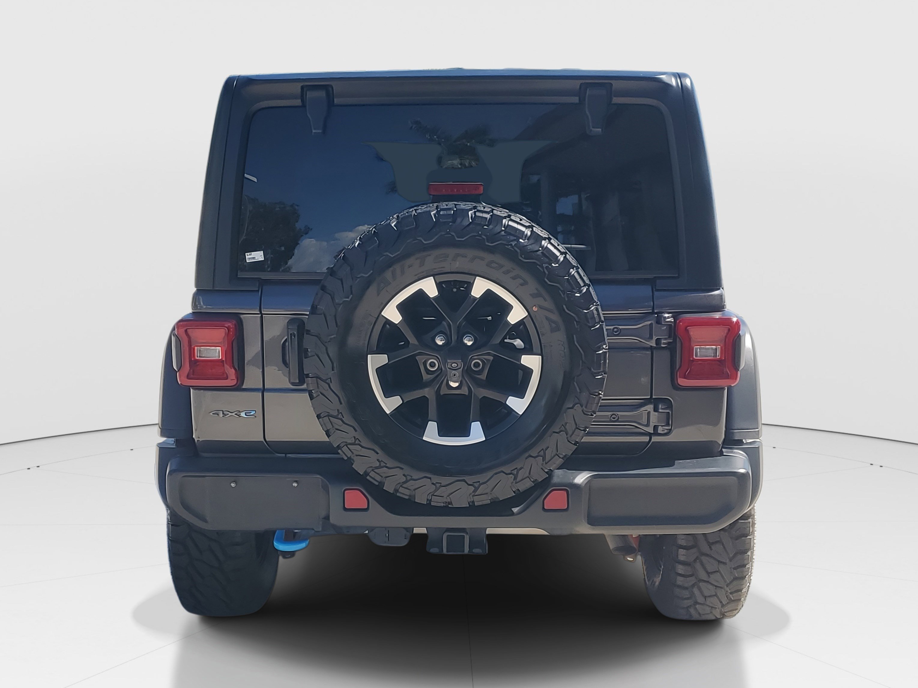 Used 2024 Jeep Wrangler Unlimited Rubicon 4xe image 4