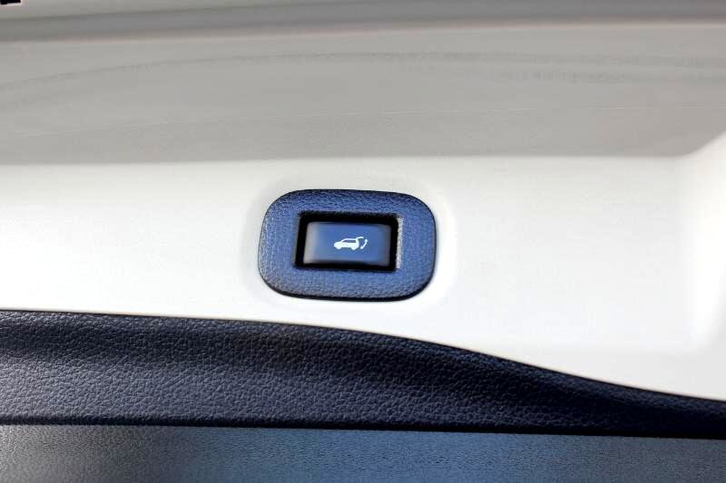 Used 2020 Nissan Rogue SV image 14