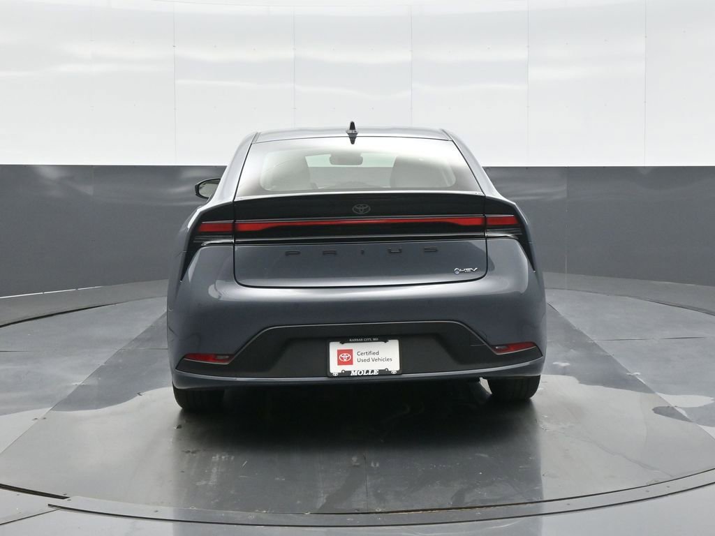 Certified 2026 Toyota Prius LE FWD image 8