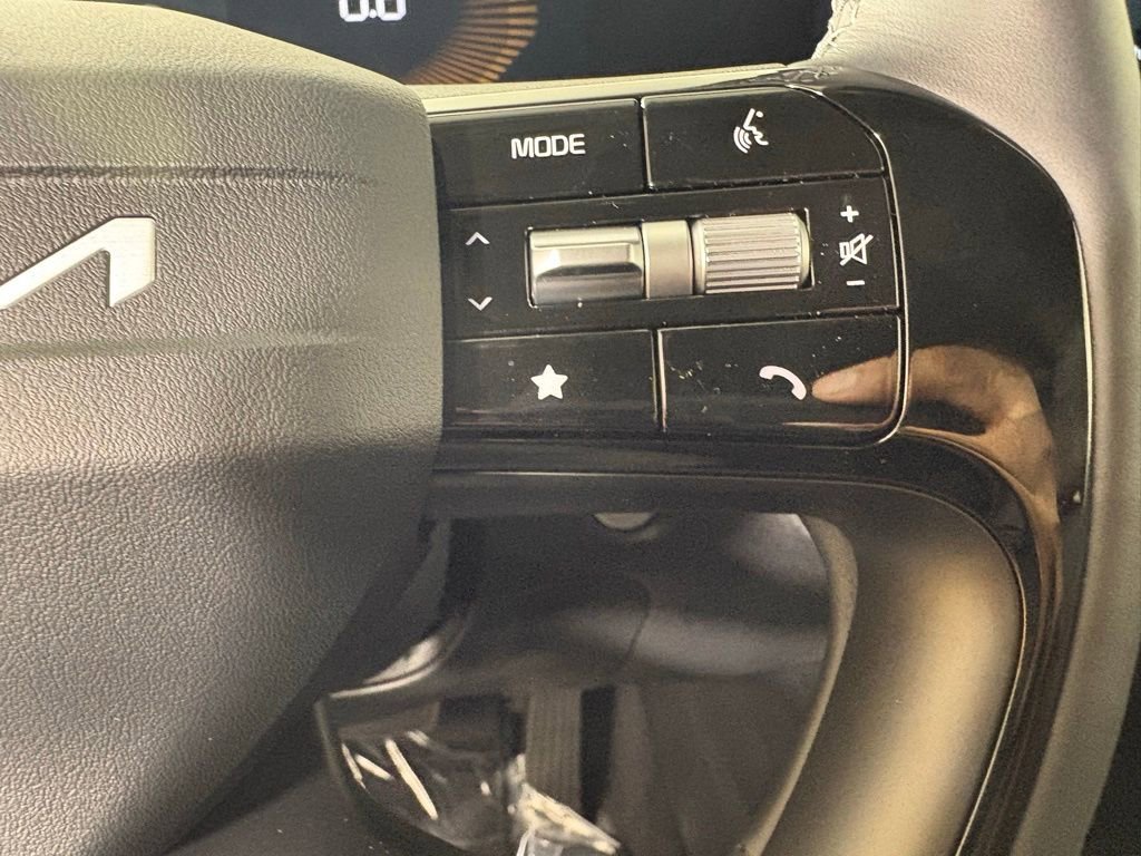 New 2026 Kia Sorento S FWD image 24