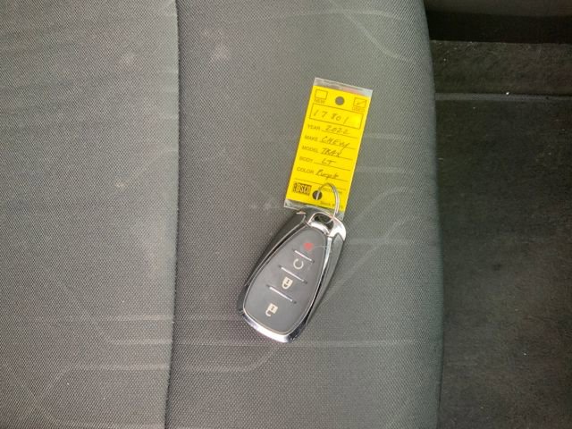 Used 2022 Chevrolet Trax LT w/ LT Convenience Package image 17