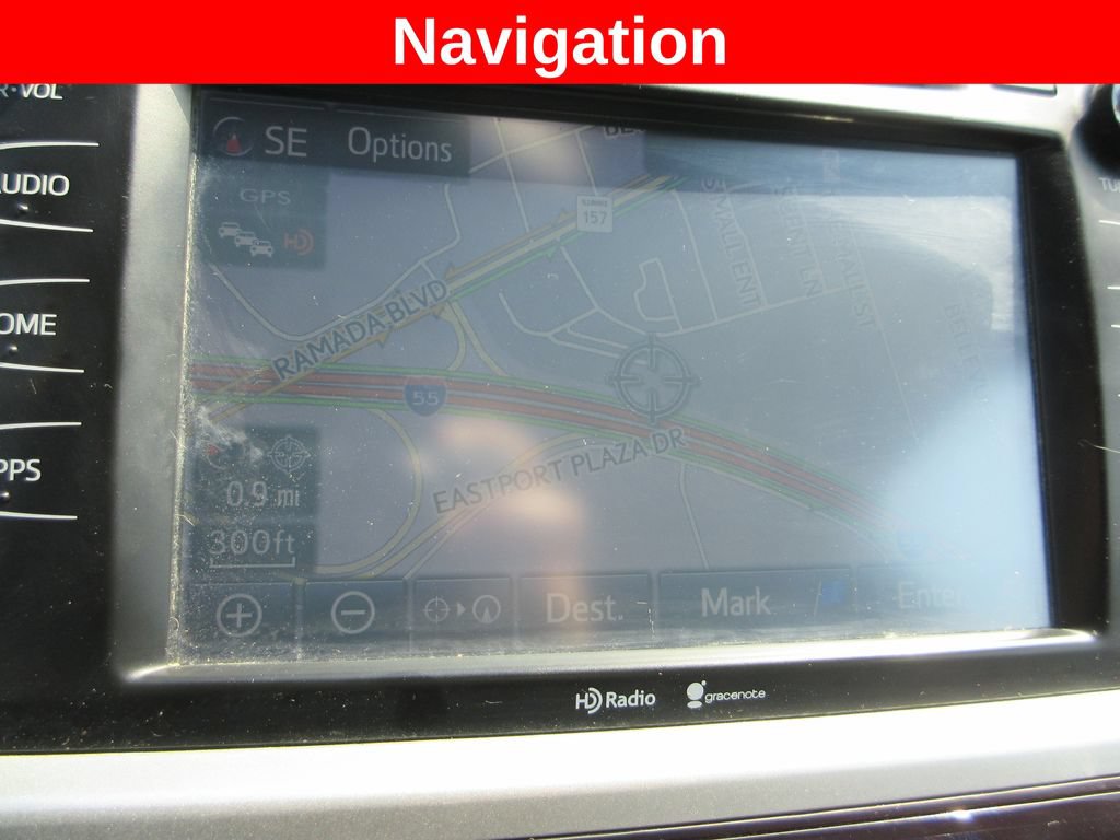 Used 2015 Toyota Highlander XLE AWD/4WD image 16
