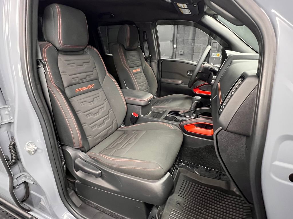 Used 2024 Nissan Frontier PRO-4X w/ Off-Road Protection Package image 7