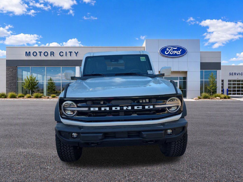 New 2026 Ford Bronco Outer Banks w/ Sasquatch Package AWD/4WD image 8