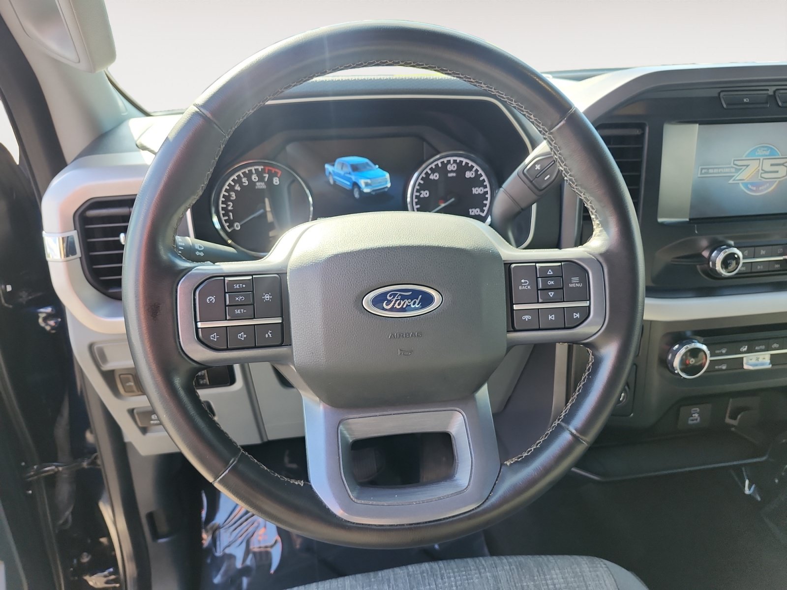 Used 2023 Ford F150 XLT w/ Equipment Group 301A Mid RWD image 12