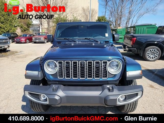 Used 2025 Jeep Wrangler Sahara w/ Safety Group image 2