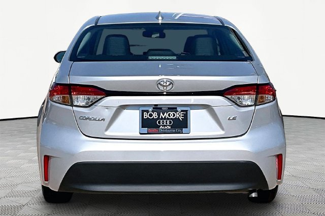 Used 2026 Toyota Corolla LE FWD image 4