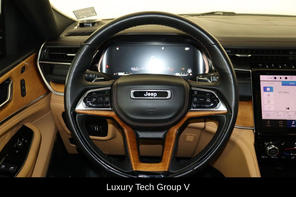 Used 2022 Jeep Grand Cherokee Summit AWD/4WD image 7