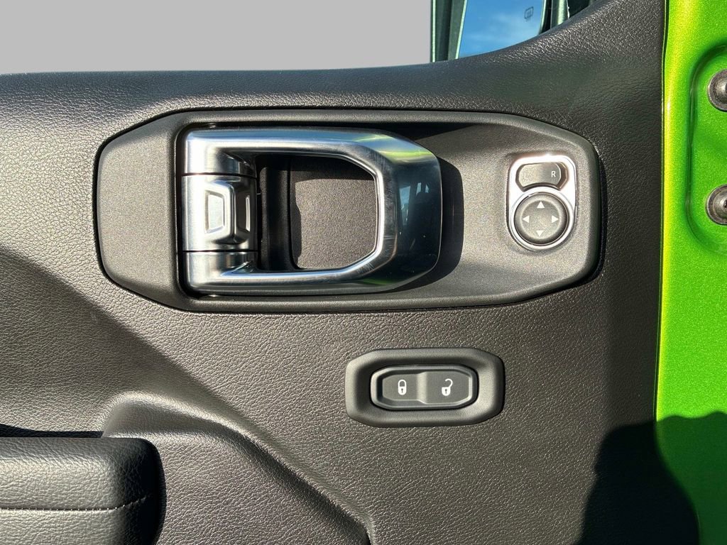 New 2025 Jeep Wrangler Sport S image 9