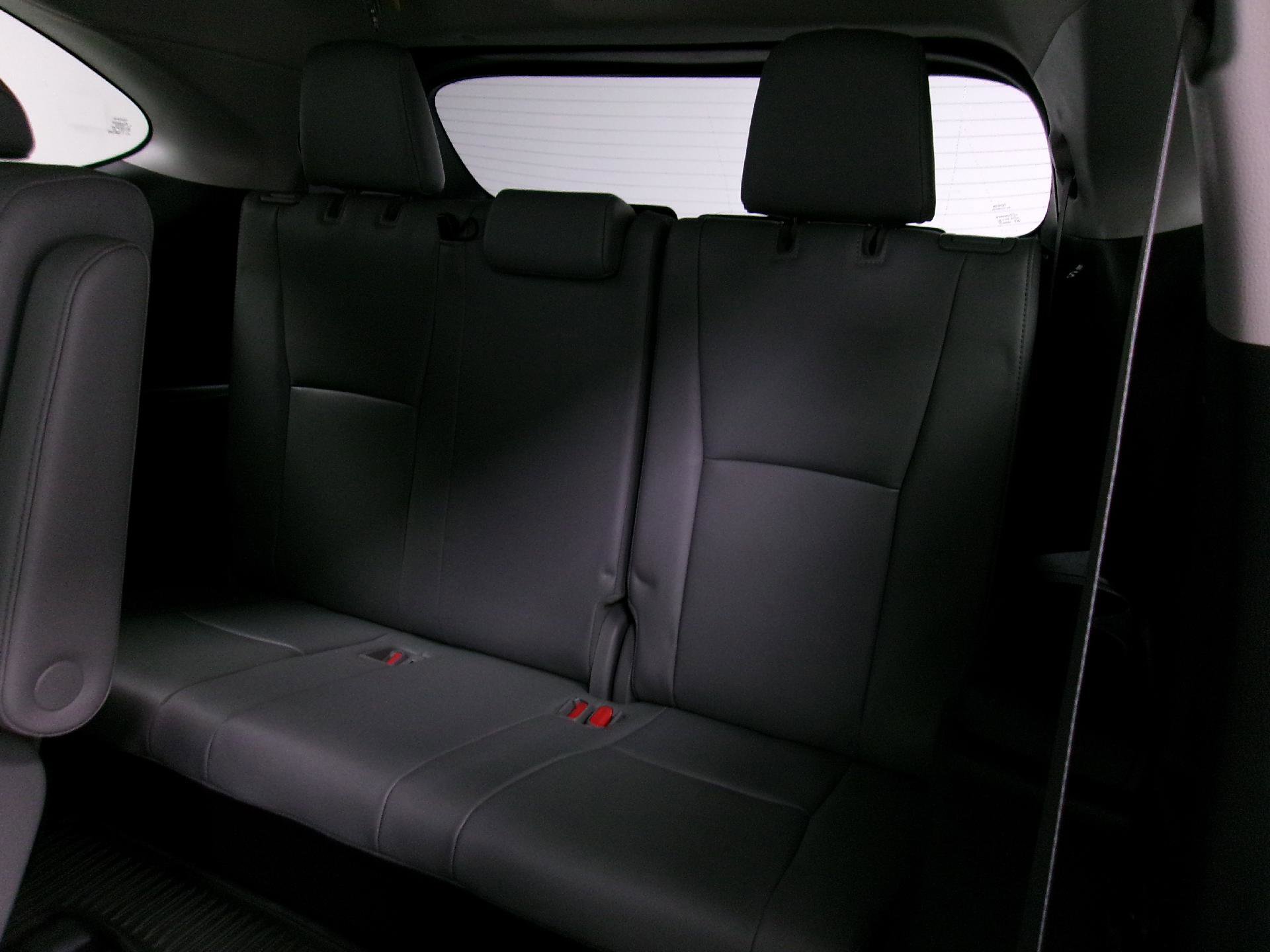 Used 2021 Toyota Highlander Limited image 12