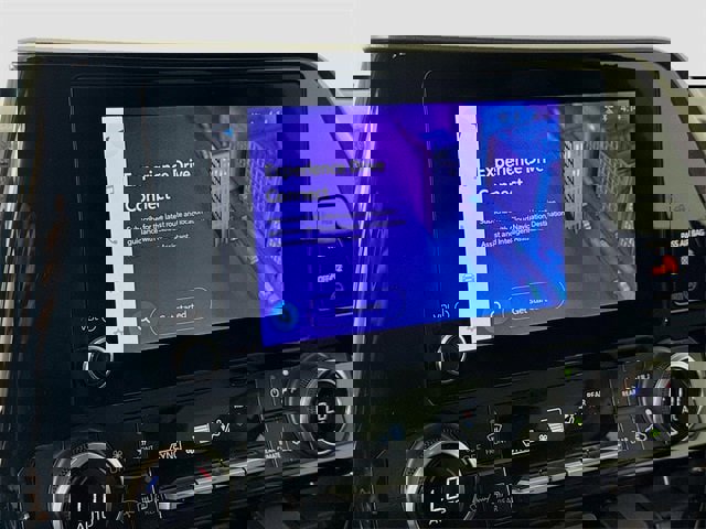 Certified 2023 Toyota Highlander LE image 14