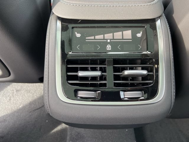 New 2026 Volvo XC90 B6 Ultra AWD/4WD image 13