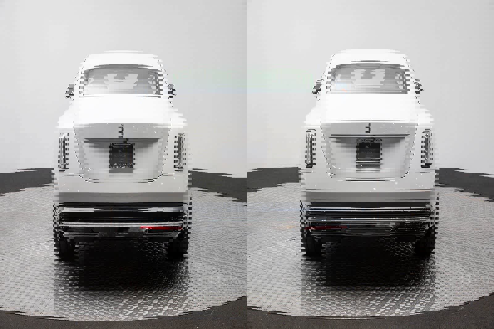 New 2026 Rolls-Royce Spectre image 5