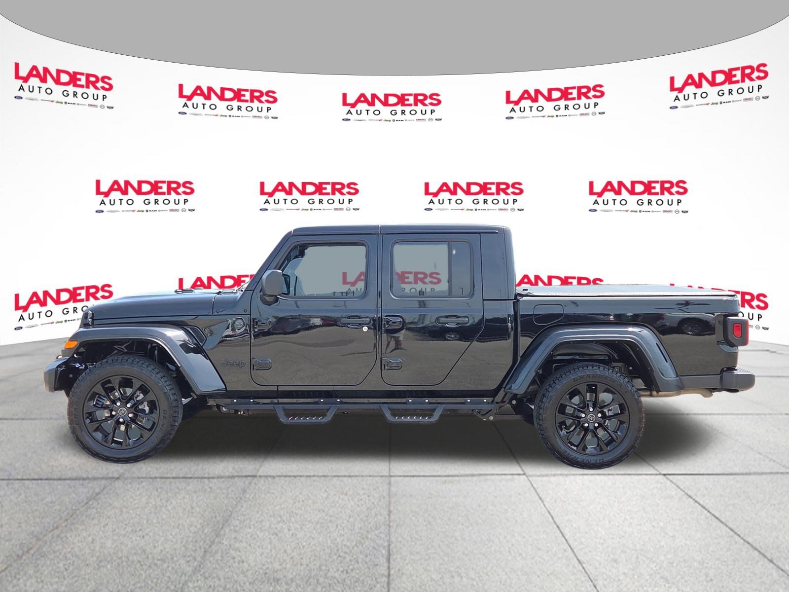 Used 2024 Jeep Gladiator Sport image 6