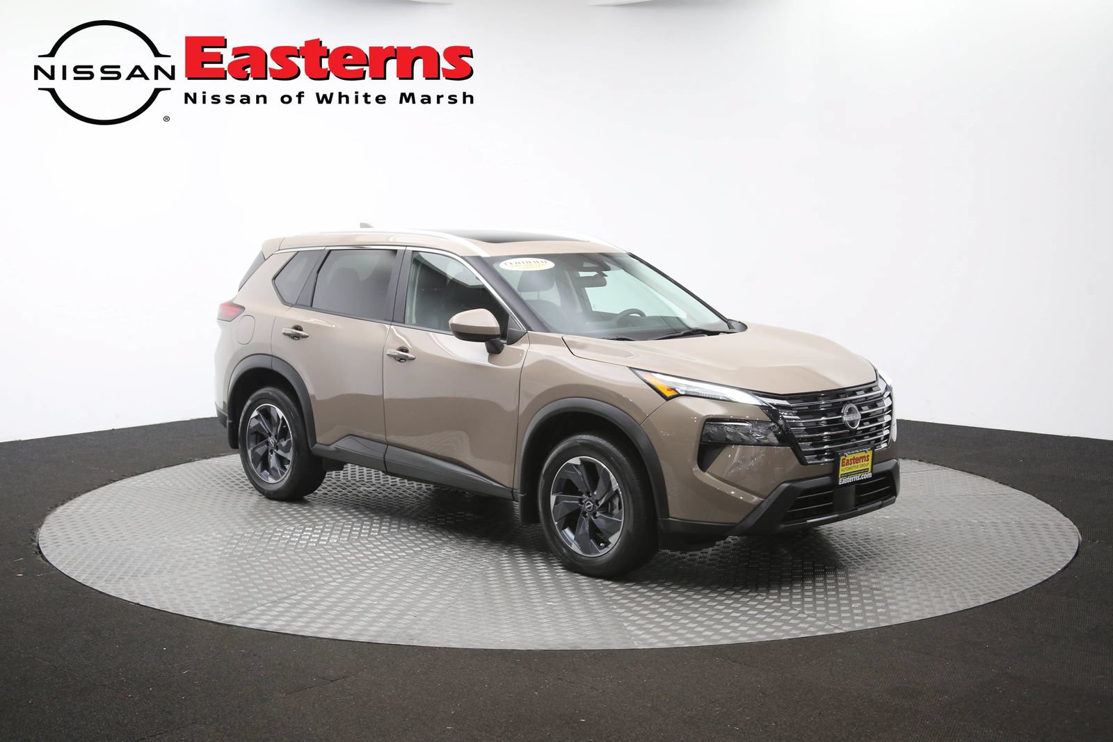 Used 2024 Nissan Rogue SV w/ SV Premium Package FWD image 48