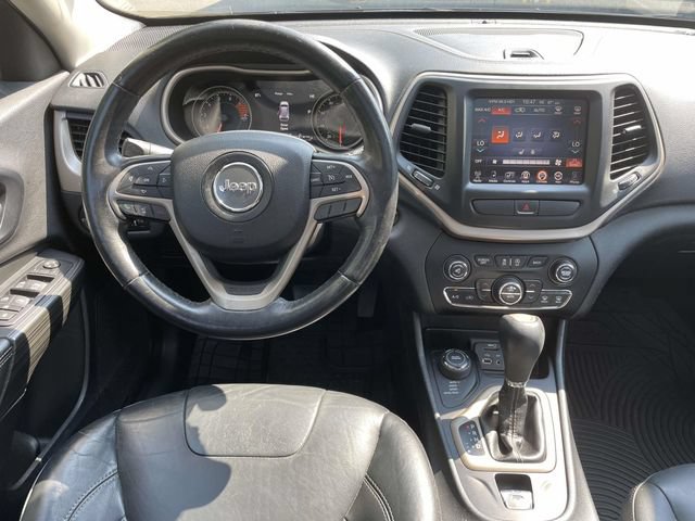 Used 2016 Jeep Cherokee Limited AWD/4WD image 13