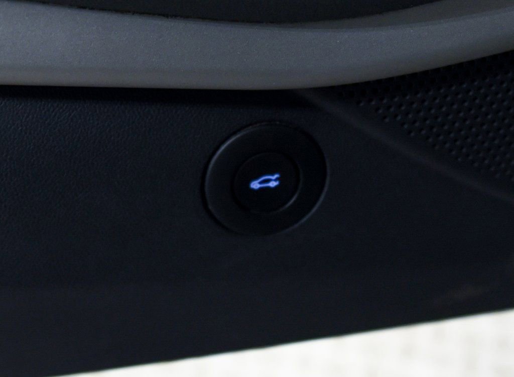 Used 2017 Chevrolet Camaro LT w/ RS Package image 16