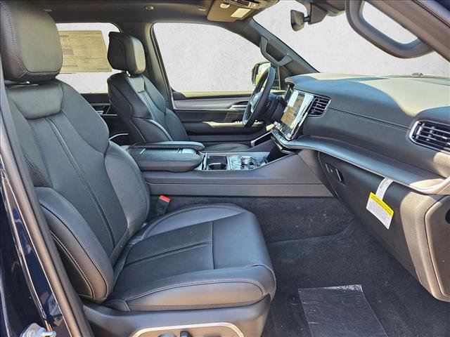 New 2026 Jeep Grand Wagoneer Limited AWD/4WD image 16