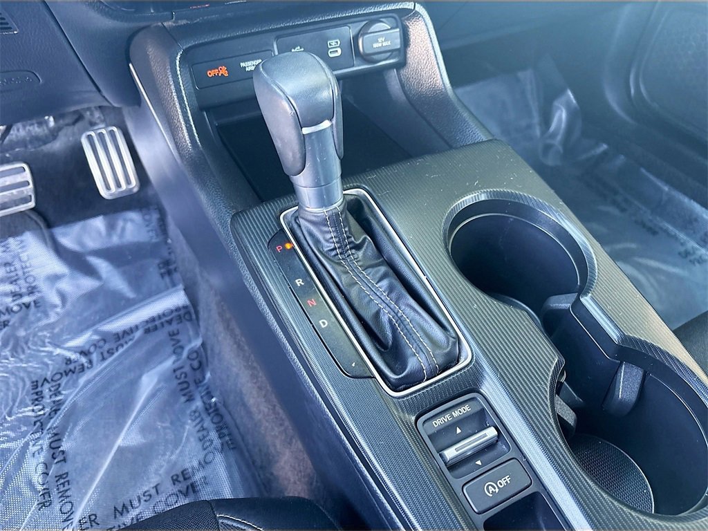 Used 2025 Honda Civic Sport image 16