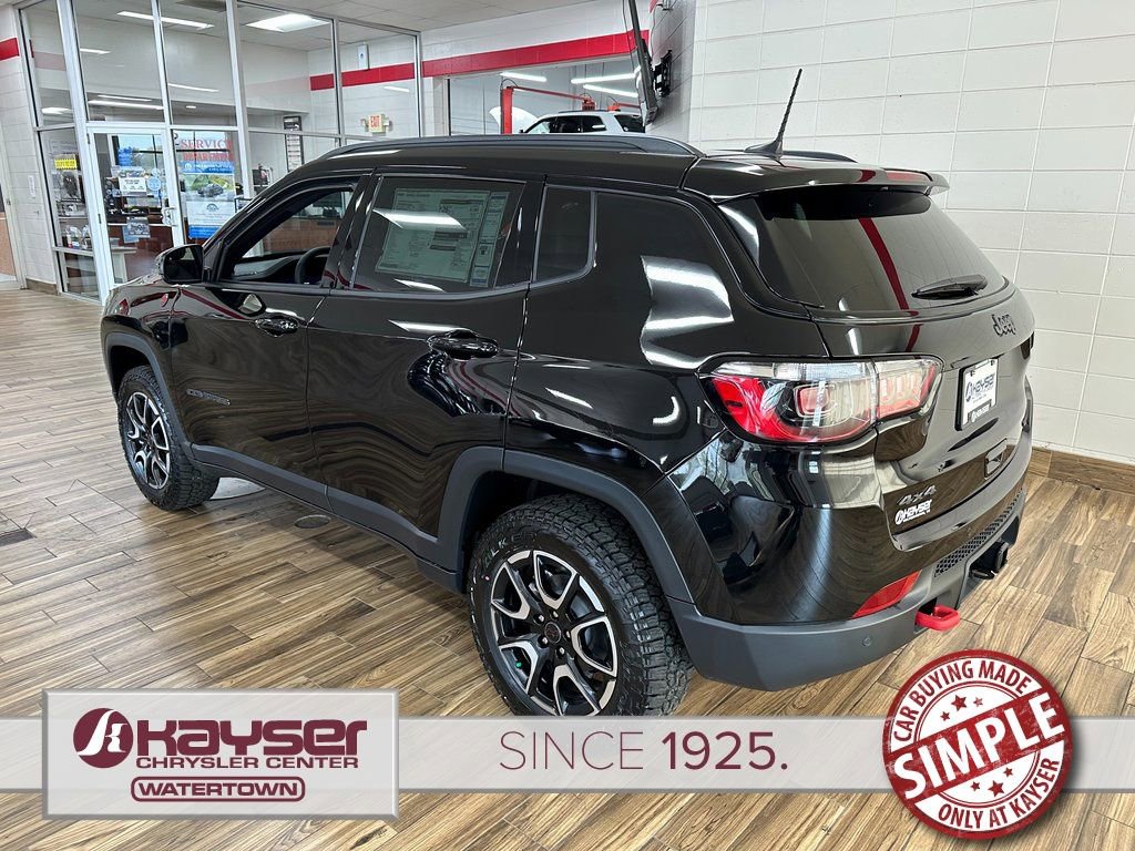 New 2026 Jeep Compass Trailhawk w/ Sun, Sound & Navigation Group image 3