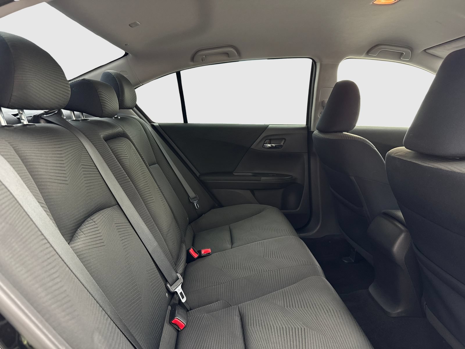 Used 2015 Honda Accord LX image 42