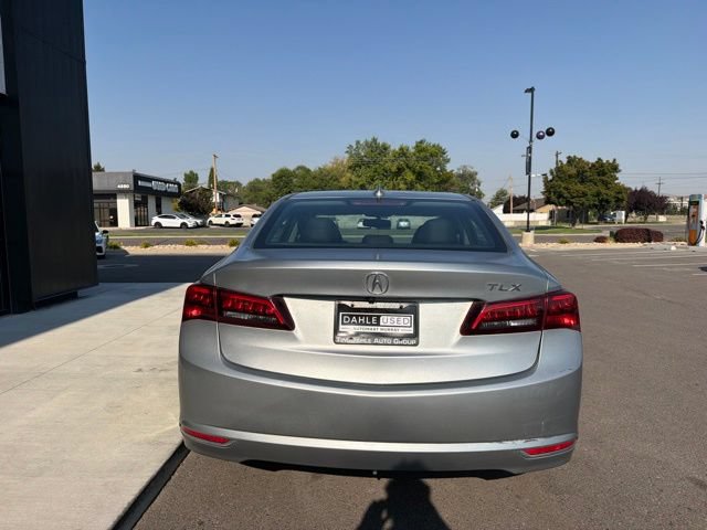 Used 2017 Acura TLX FWD image 7
