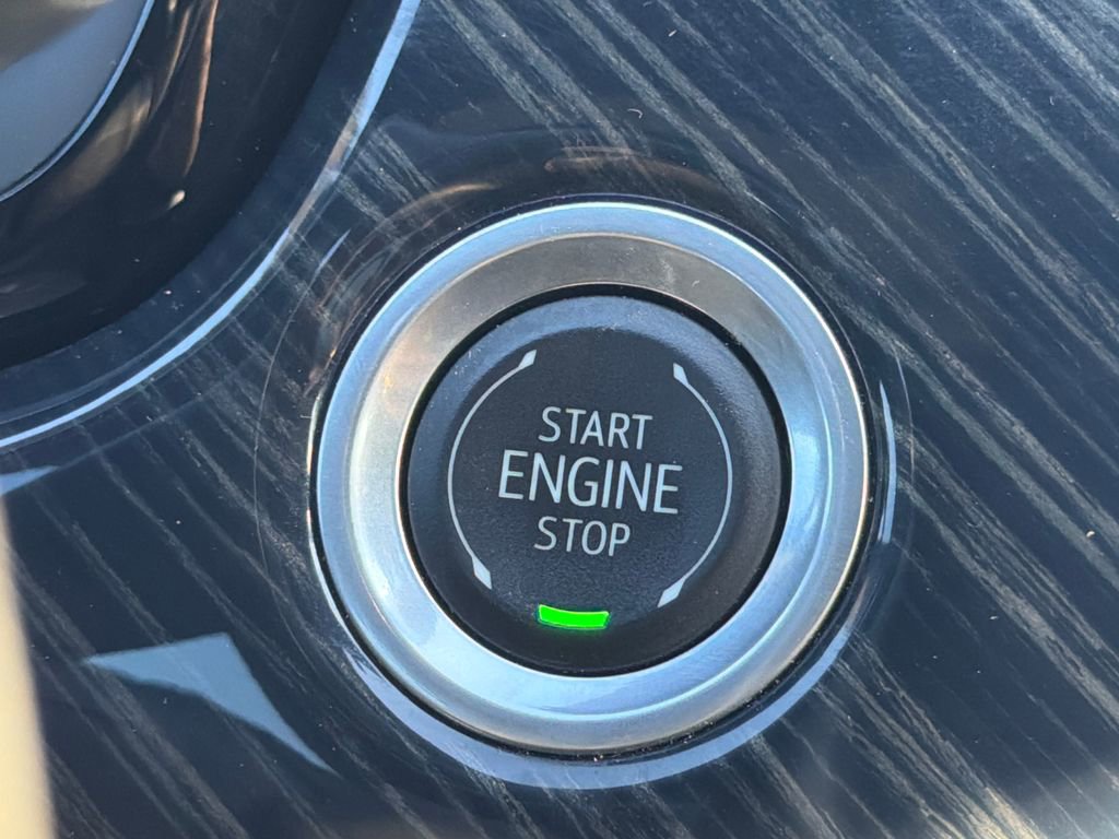 Used 2024 Cadillac XT6 Premium Luxury image 23