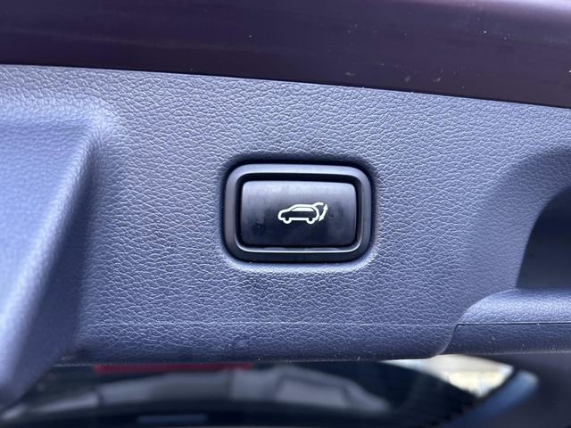 Used 2024 Hyundai Palisade Limited image 15