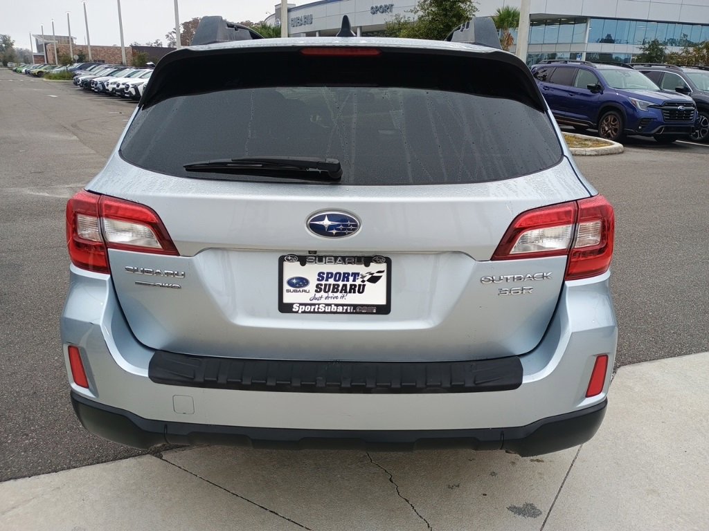 Used 2016 Subaru Outback 3.6R Limited image 6