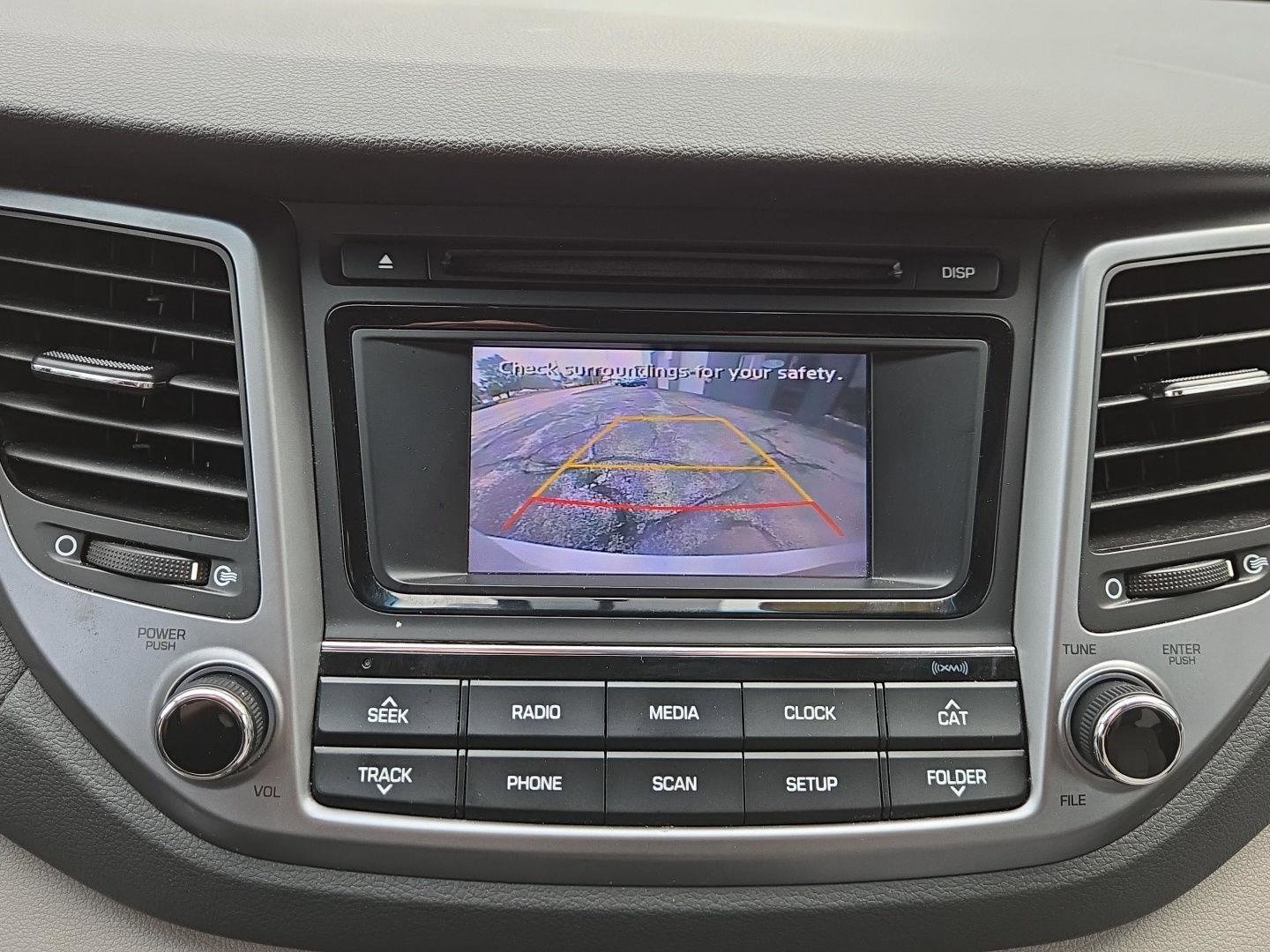Used 2017 Hyundai Tucson SE AWD/4WD image 11