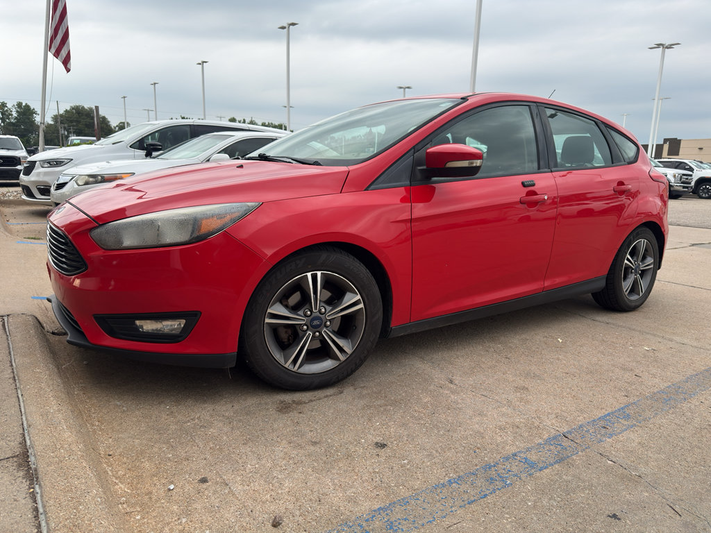 Used 2016 Ford Focus SE FWD image 9