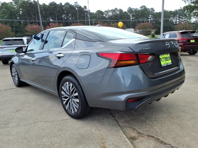 Used 2025 Nissan Altima 2.5 SV AWD/4WD image 4