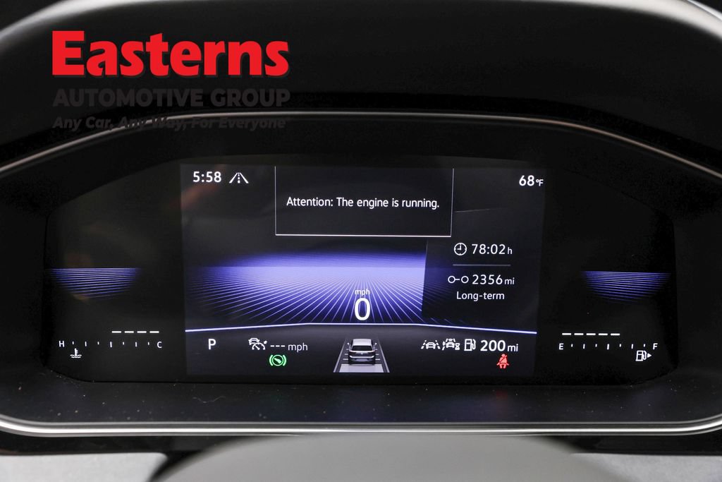Used 2025 Volkswagen Jetta SE FWD image 17