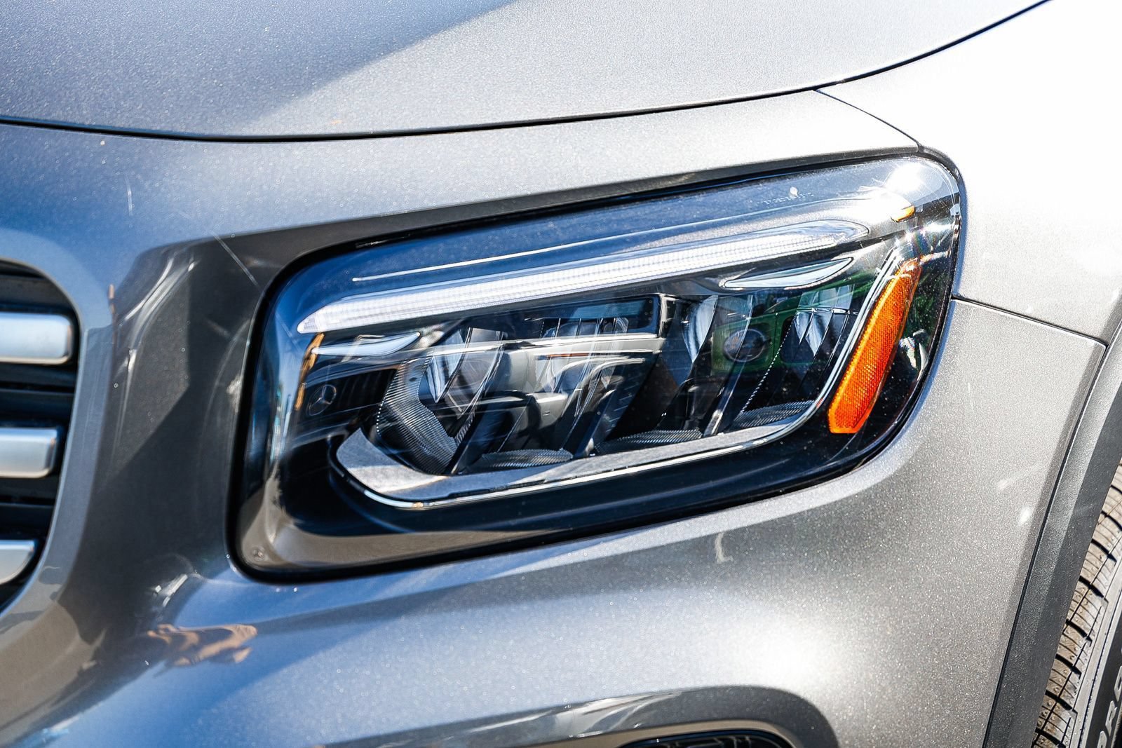 New 2026 Mercedes-Benz GLB 250 4MATIC image 7