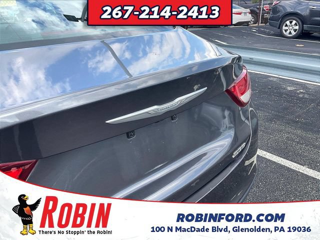 Used 2016 Chrysler 200 Limited FWD image 24