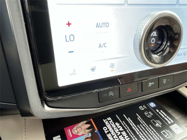 Used 2023 Ford Expedition Limited image 36