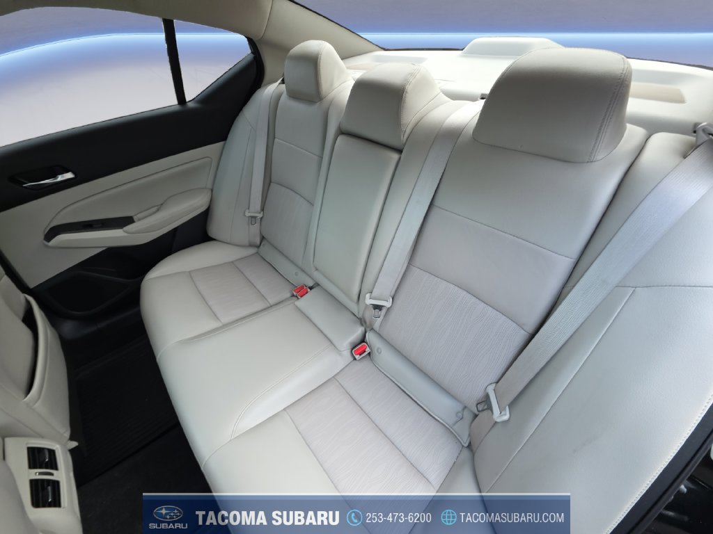 Used 2019 Nissan Altima 2.5 Platinum AWD/4WD image 16