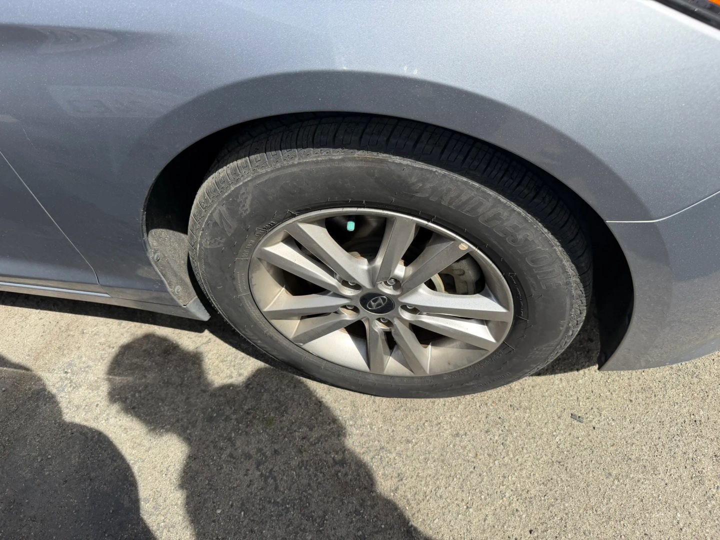 Used 2017 Hyundai Sonata ECO image 23